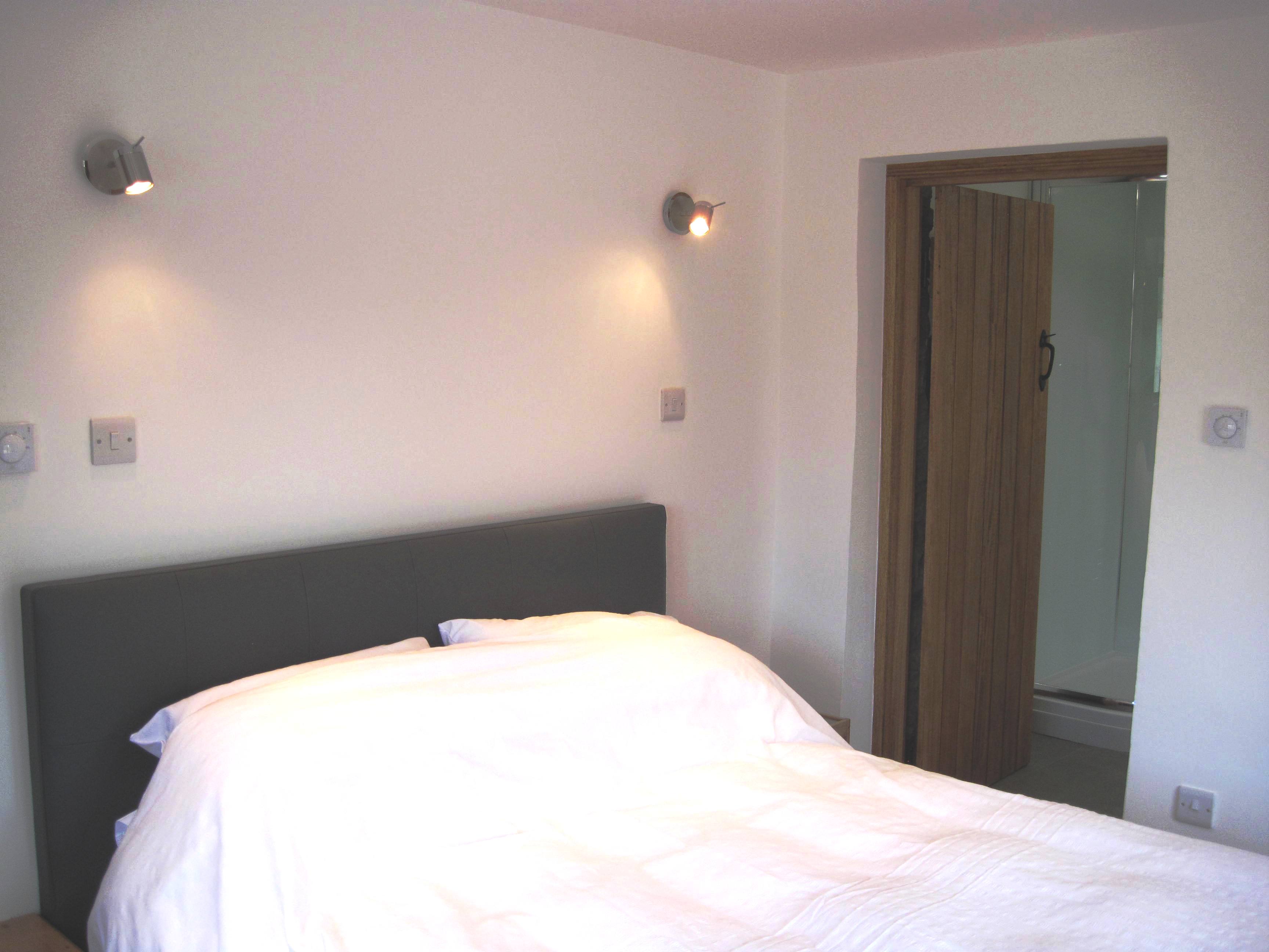 Stone barn double & ensuite IMG_1814