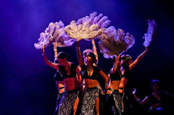 Show de Gala SIMBIOSE _ EtnoTribes Festival 2014_1º de agosto (sexta-feira) Teatro ISBA__Foto_ André