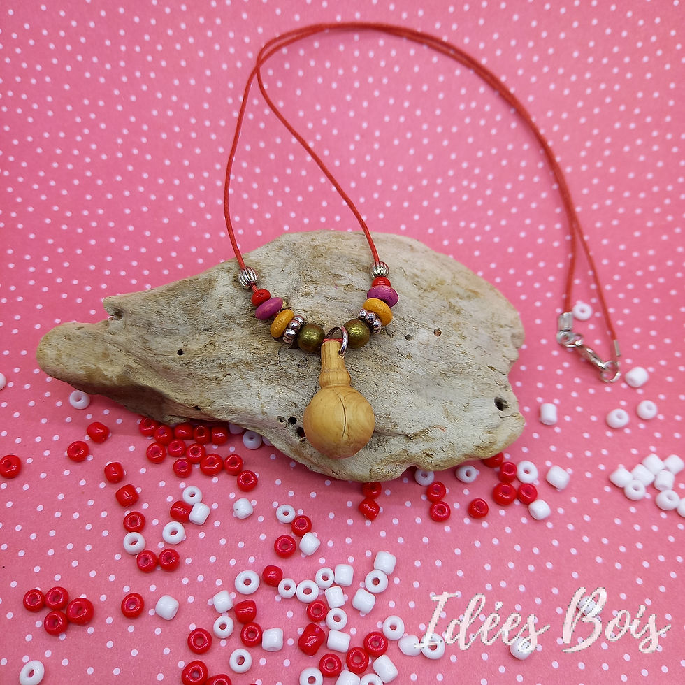 Pendentif en Buis