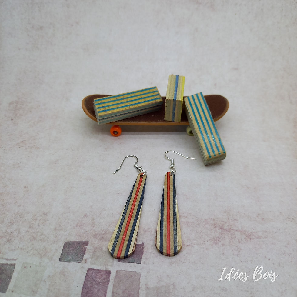 Miniature : Boucles d'oreilles en Skate Rouge