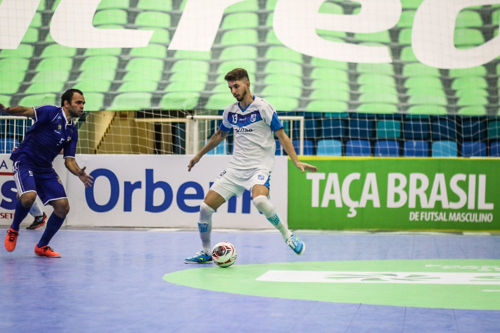 Crédito: Leonardo Hubbe - Minas vence e avança para a semifinal da Taça Brasil Sicredi