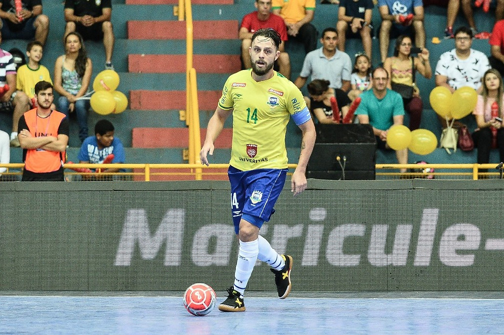 Crédito: Ricardo Artifon - Rodrigo Hardy é capitão da seleção brasileira de futsal