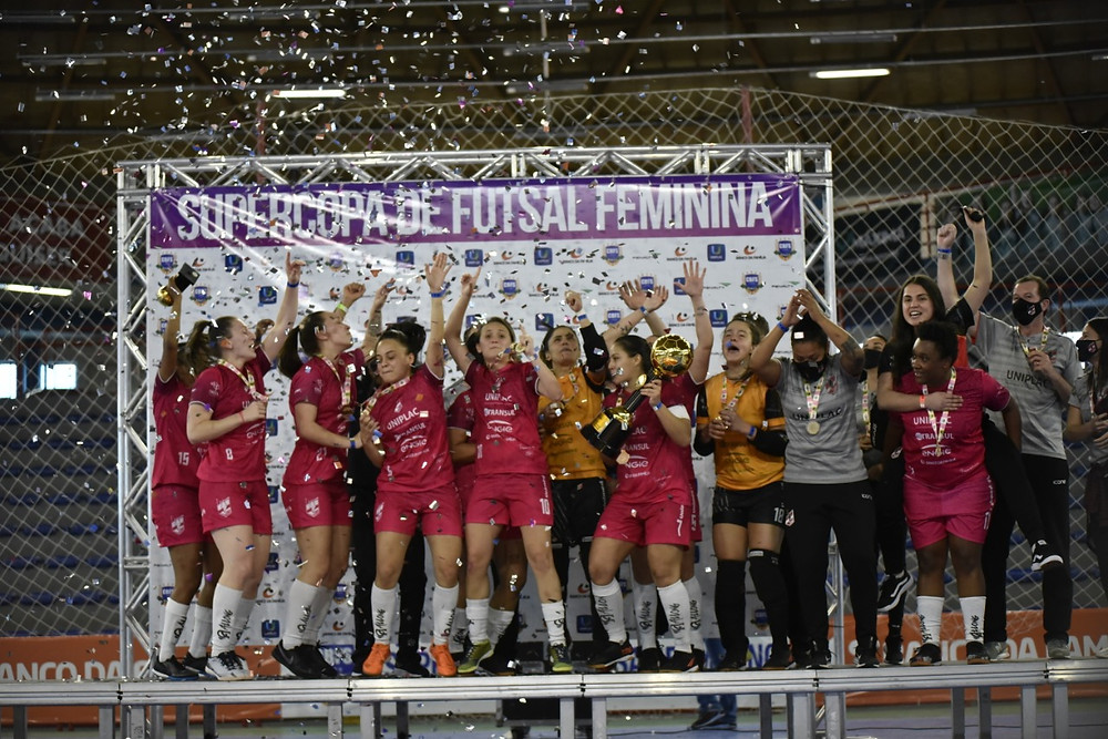 Crédito: Fom Conradi - Leoas da Serra conquistou a Supercopa de Futsal Feminino
