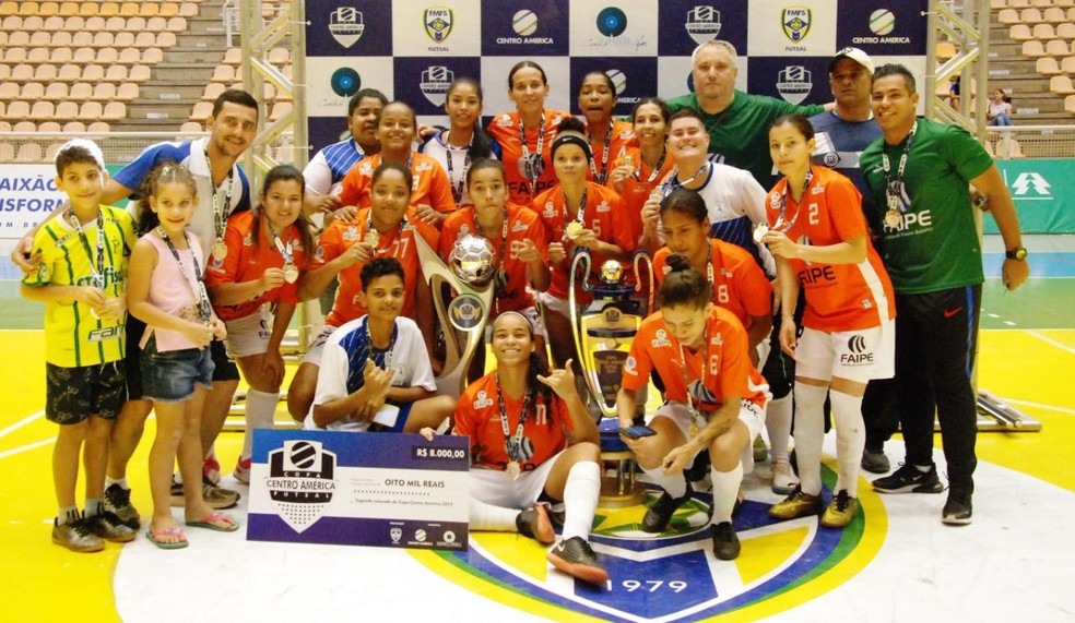 Crédito: Assessoria FMFS - Uiraupuru/Faipe/Cáceres é o atual campeão da Copa Centro América de Futsal