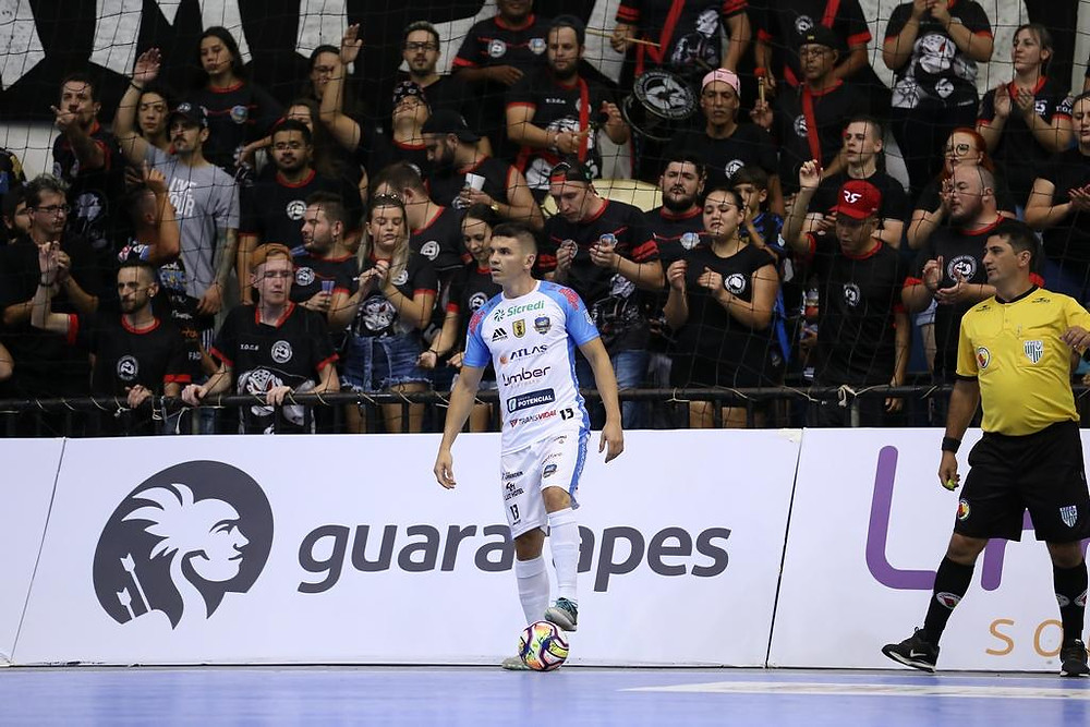 Crédito: Mauricio Moreira - Vitor Hugo vinha defendendo o Pato na temporada 2020