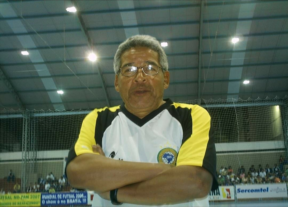 Crédito: Alexandre Marques - Árbitro Ubirajara ginásio UNOPAR jogo da Liga Nacional Feminino
