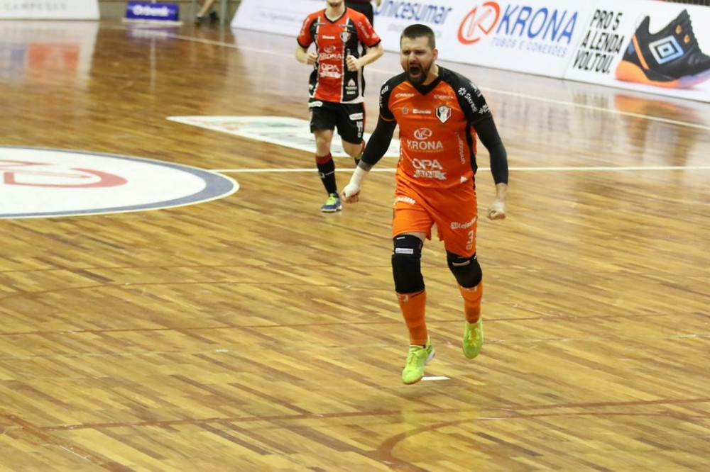 Crédito: Juliano Schmidt - Willian foi o grande destaque da vitória do Joinville sobre a ACBF