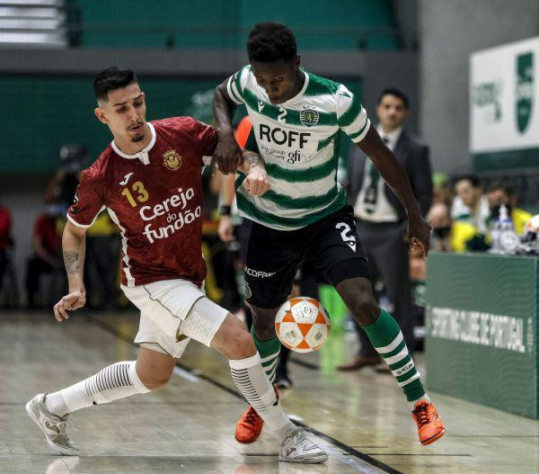 Crédito: Divulgação - Juninho estava jogando em Portugal.