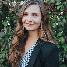 Rachael Jones Headshot.jpg