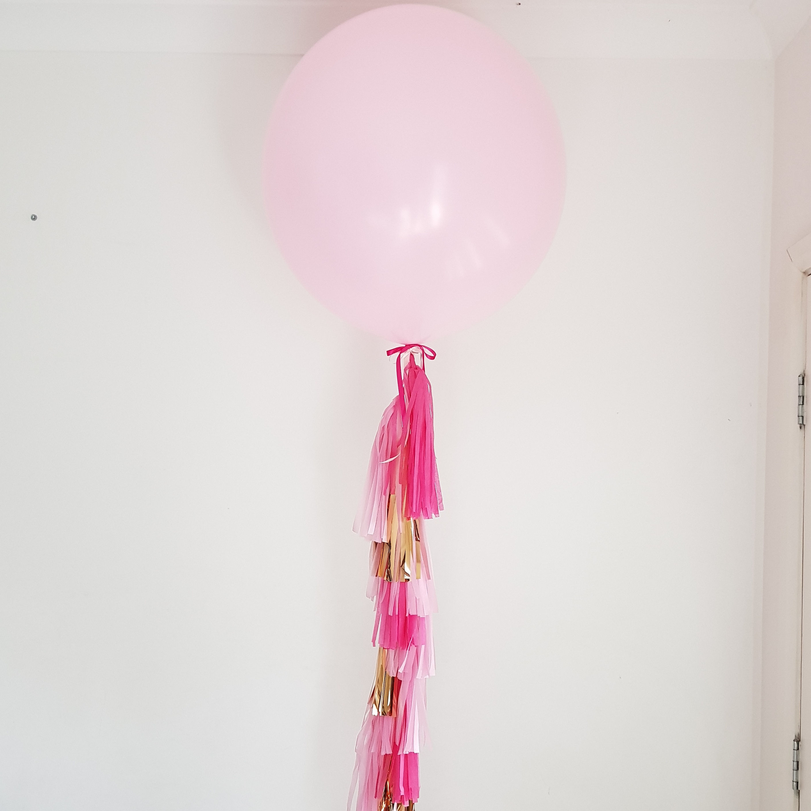 Solid Girly Balloon