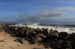 rocks splash pier 4 300