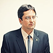 Foto Gustavo Igrejas_edited.jpg