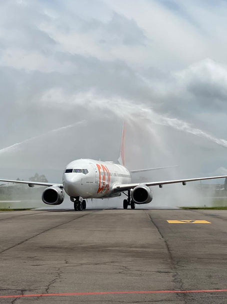 Caxias do Sul: GOL realiza 1º voo com 737-800