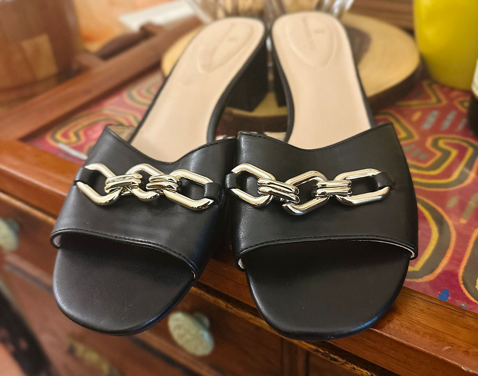 Thumbnail: Bandolino Black & Gold Mule - Size 11M