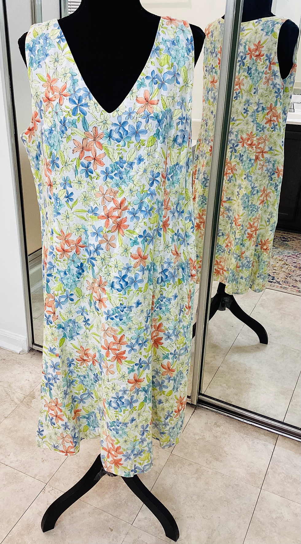 Thumbnail: Liz Claiborne Floral Linen Dress - Size14