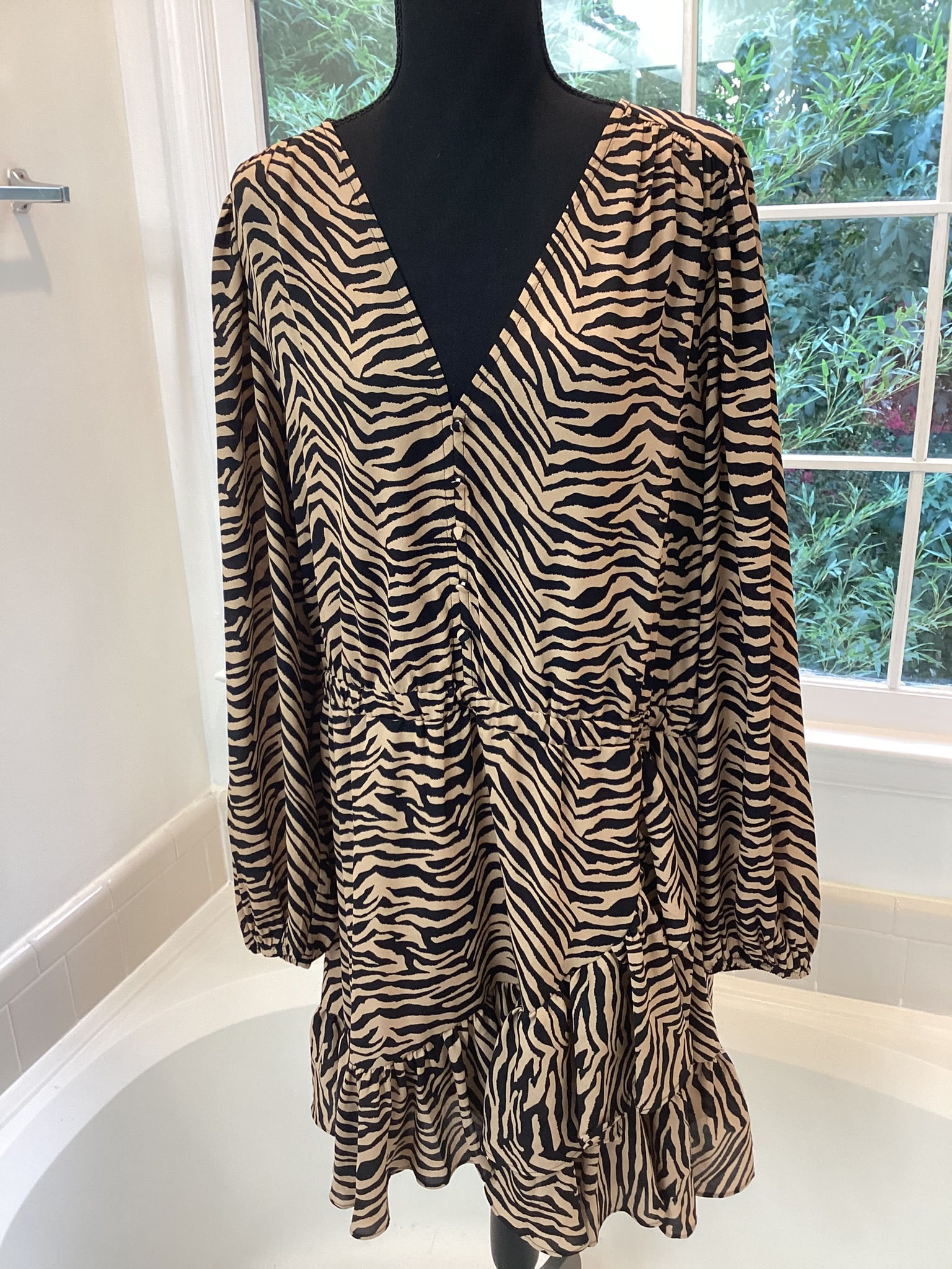 Nw/o Tags Banana Republic Leopard Print Maxi Dress - Size XL