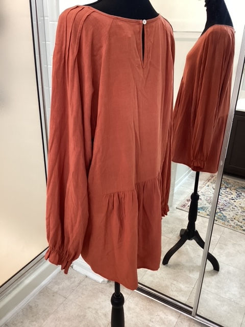 Thumbnail: Nwt Umgee Take Me Out Linen & Rayon Blouse - Size XL