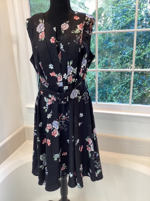 Nwt City Chic Black Floral Dress - Size 16/XL