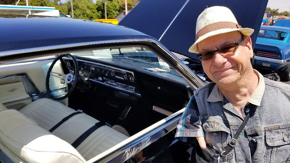 2018 Carshow Riviera.jpeg