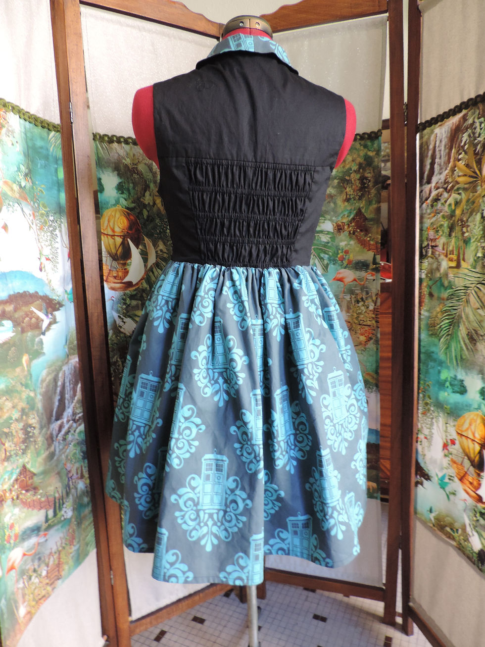 Thumbnail: Robe "Clara", imprimé Doctor Who