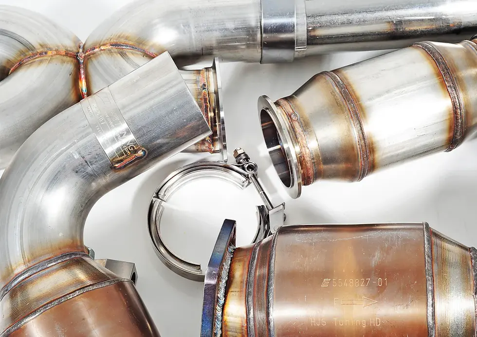 Thumbnail: AWE Performance Exhaust System for Porsche 997.2TT