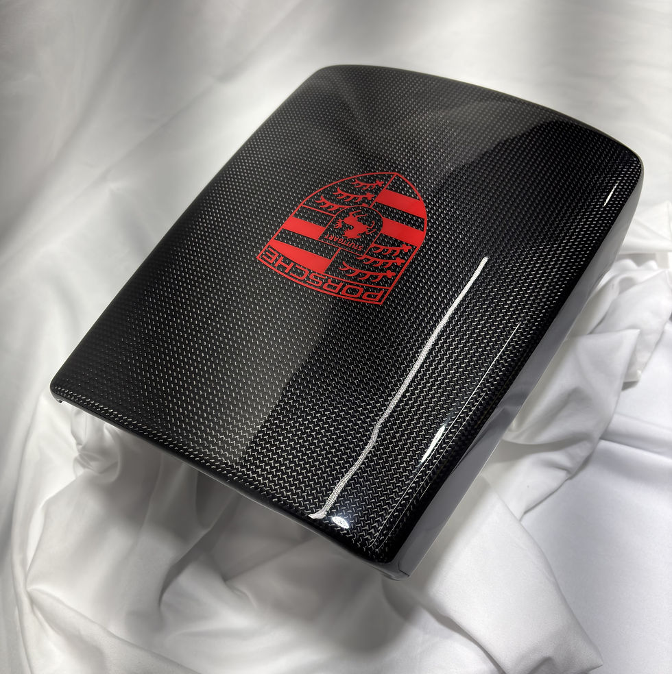 Porsche Panamera Center Console Lid in Carbon Fiber
