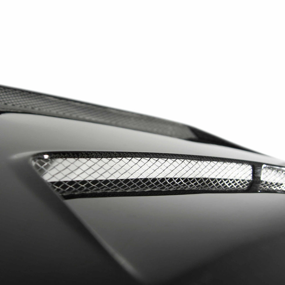 Seibon 98-04 Lexus GS Series DV-Style Carbon Fiber Hood