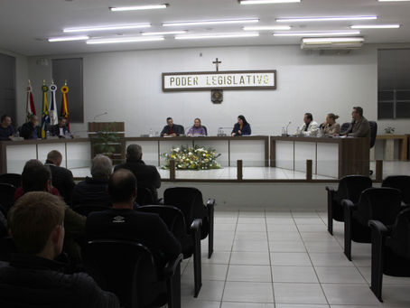 São Carlos: Sessão tem seis aprovações e convidado pautando avicultura