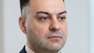 عمالقة الصلب في إيران تحت النار… وكلفة إعادة الإعمار