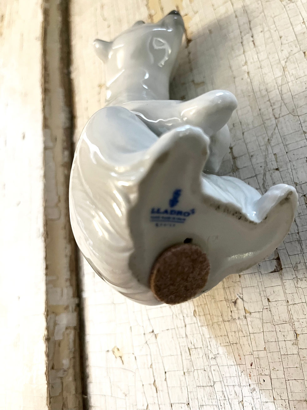 Thumbnail: Vintage Lladro Painted Porcelain Polar Bear Figurine