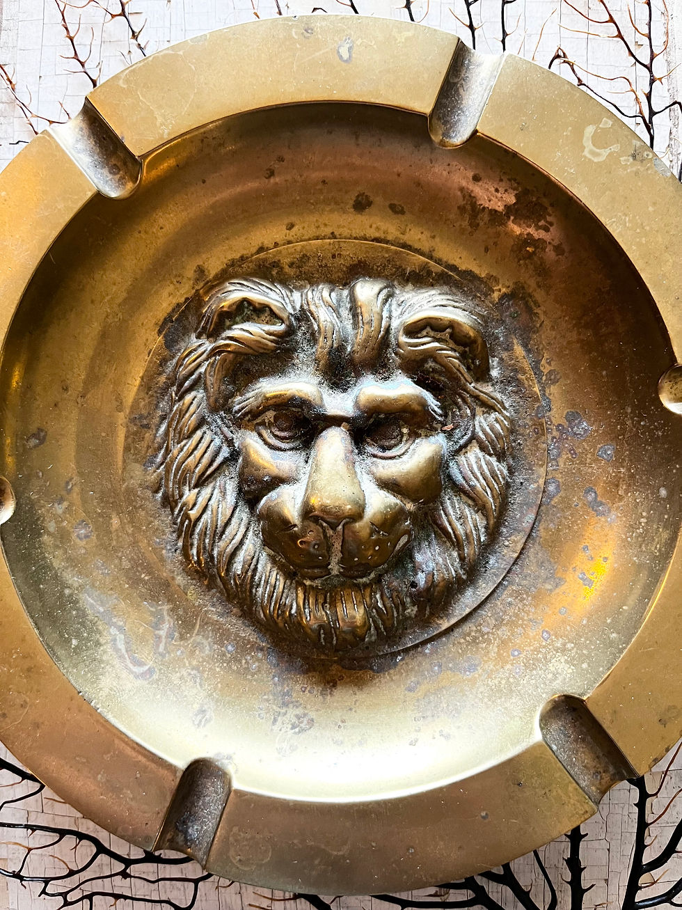 Thumbnail: Vintage Brass Lion Motif Ashtray