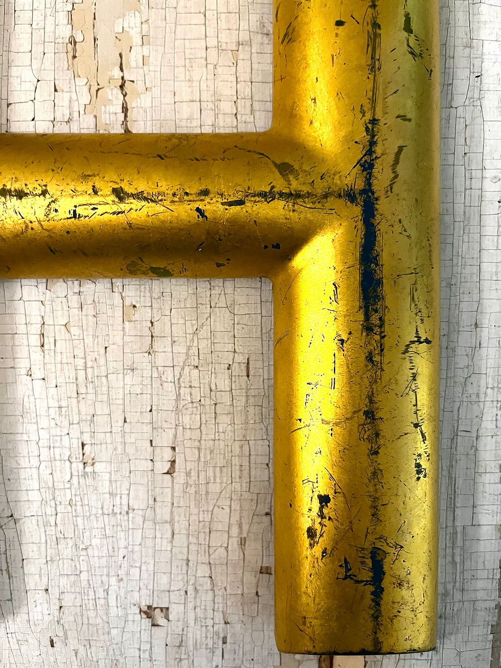 Thumbnail: Classic Composite Gold Panted Letter ‘H’