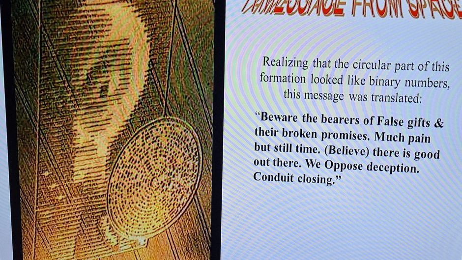 Crop Circle Predicts 3i Atlas?: 2027 Alien Invasion 'Deception' - "False Flag."