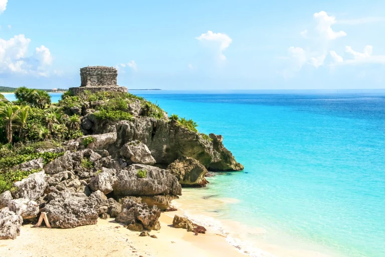 mayan-ruins-near-cozumel-tulum-mexico-768x512.webp