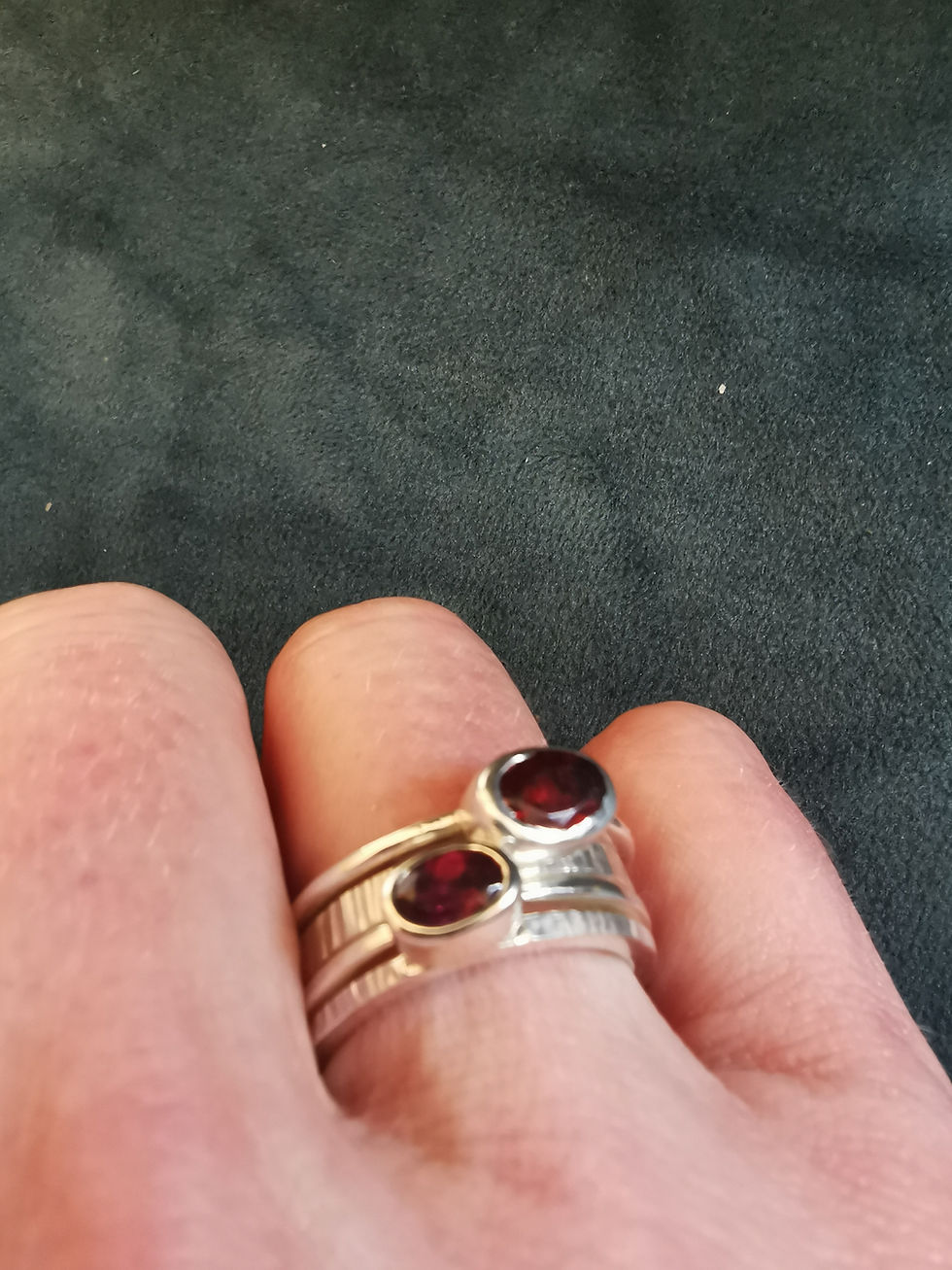 Thumbnail: Oval Garnet ring - 5.5mm