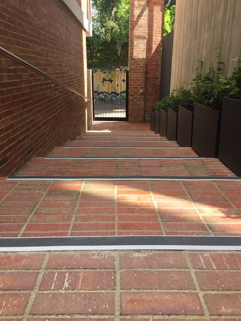 CR Row Laneway, Krause Red Blue brick tiles