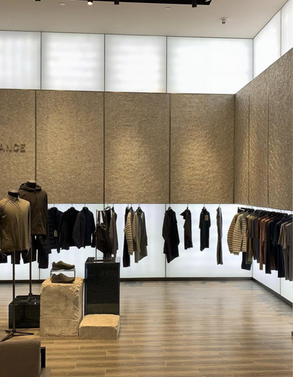 ALUSION™ Mid Cell, two sides open, Veilance retail store