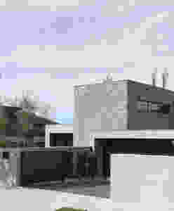 Petersen D91 bricks, Kew East