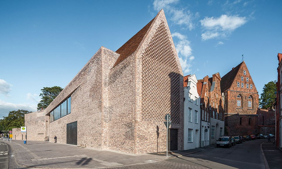 The European Hansemuseum, Lübeck, using Petersen custom made brick