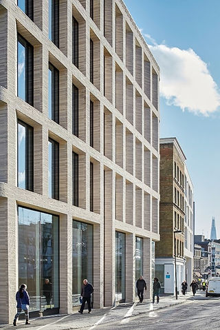 A simply elegant facade