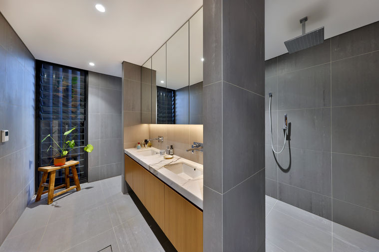 ensuite_print.jpg