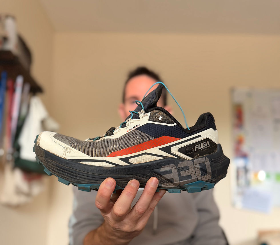 man hilding Kailas Fuga EX330 trail running shoe