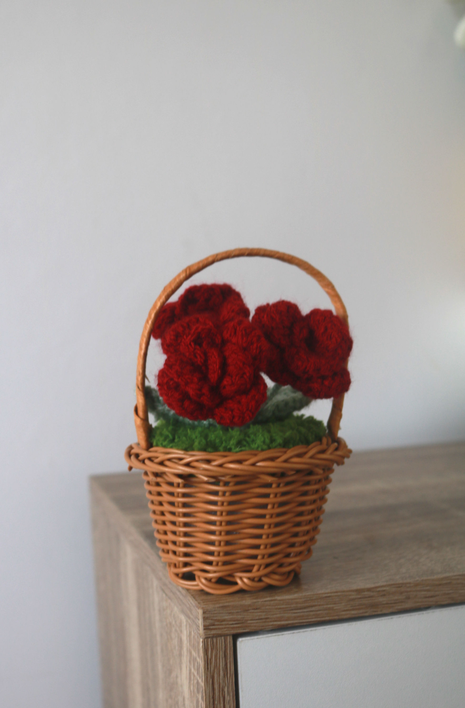 Crochet flower basket  (more colours available)