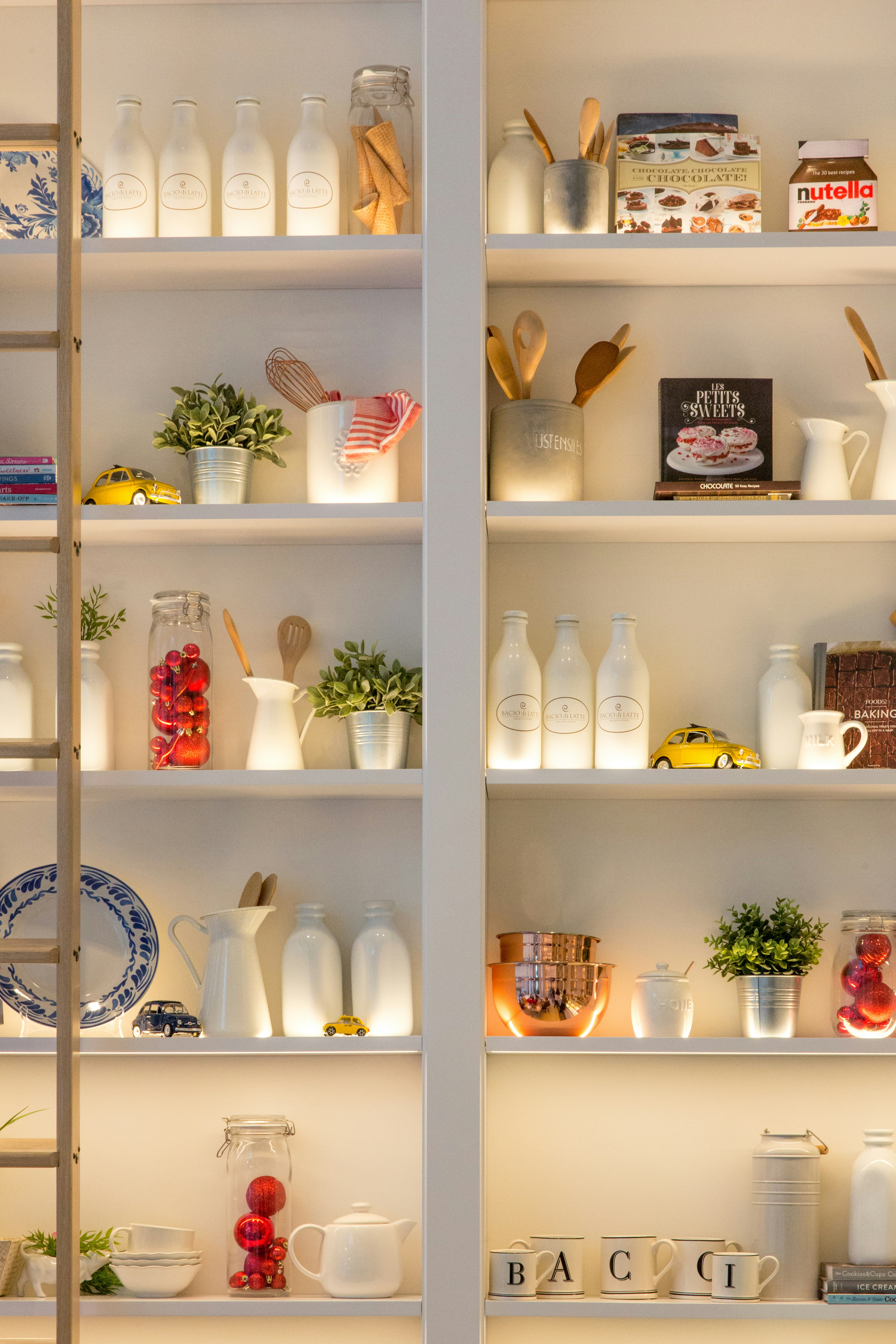 Decluttering & Organizing