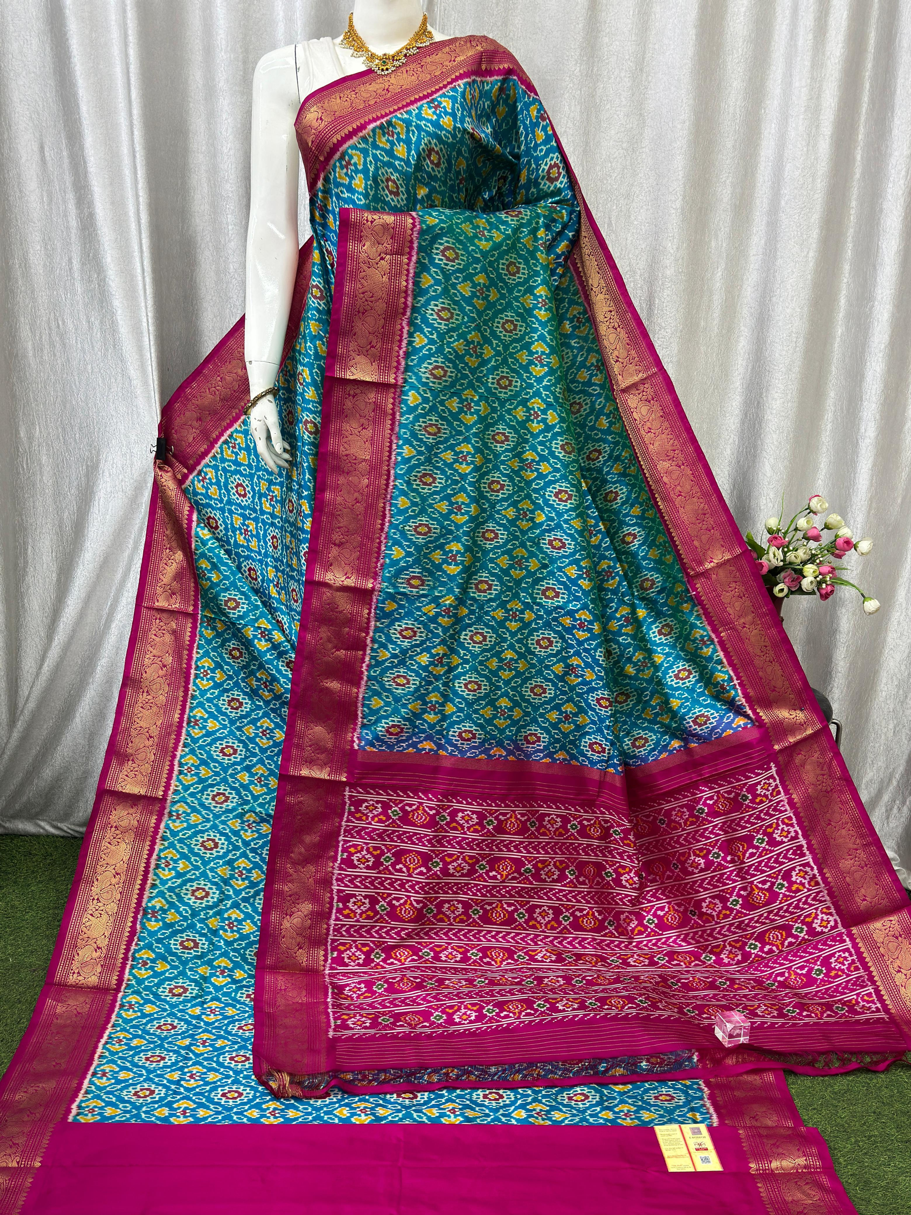 Special Kanchipuram Golden Zari Bordered Pochampally Ikkat silk saree SAR053