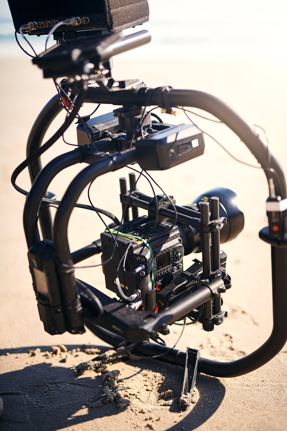 filmmaking-camera-equipment-photoshoot-results-video-content-quality-control-videography-p