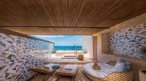 Atelier Oceanfront Inspira. lone star travel