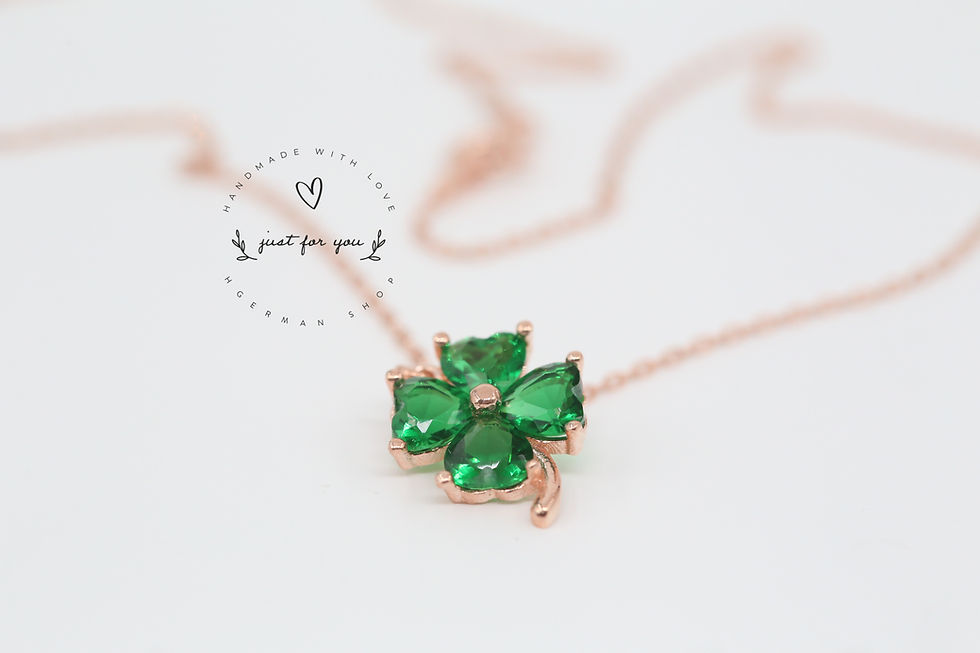 Thumbnail: Emerald Four Leaf Clover Silver Necklace