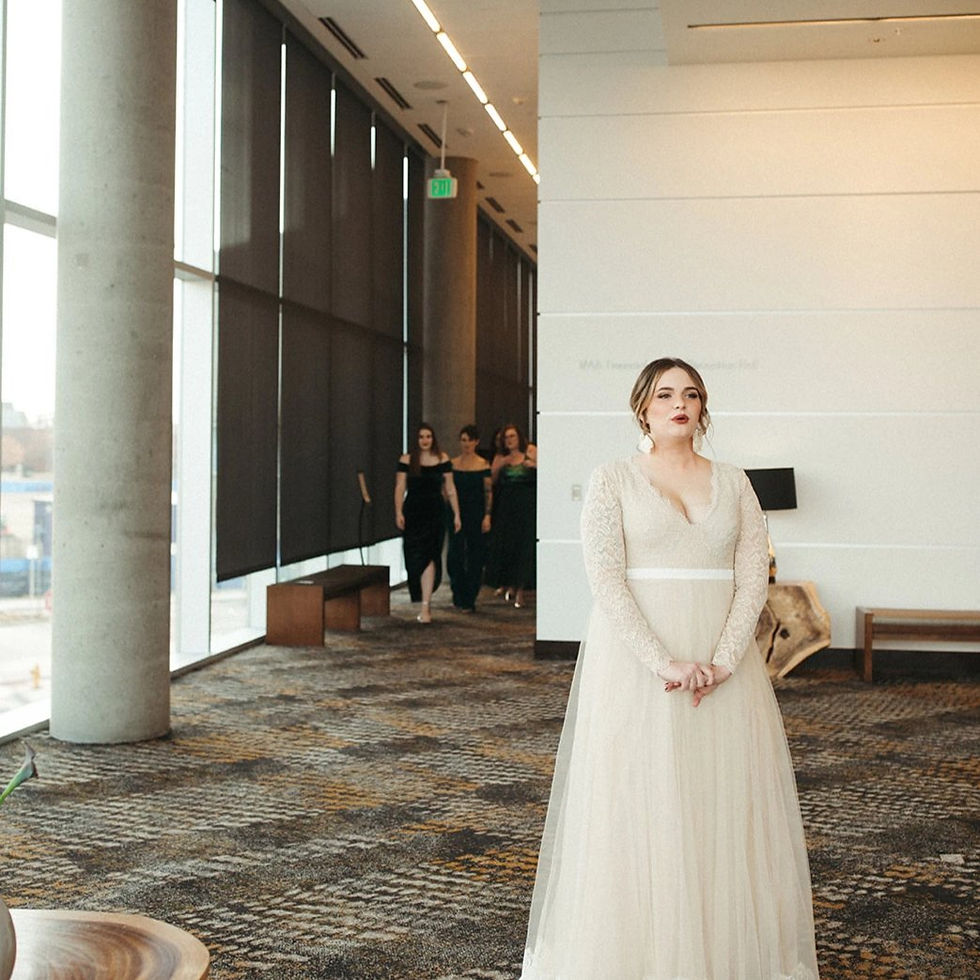 Miniature : Curve & Plus Size Champagne Lace & Tulle Wedding Dress #1125