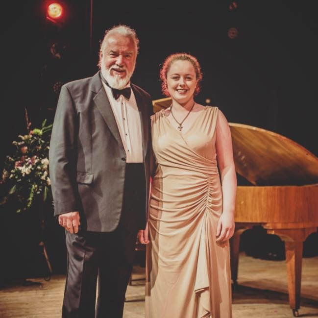 Duets with John Tomlinson KVU singers 20